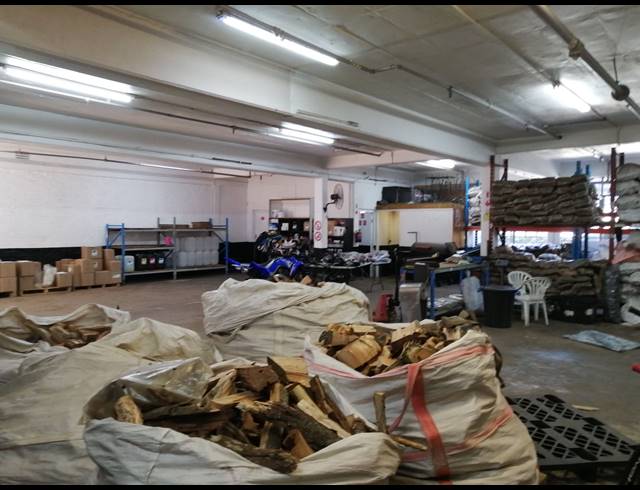 310M² MINI FACTORY TO LET IN PINETOWN CENTRAL